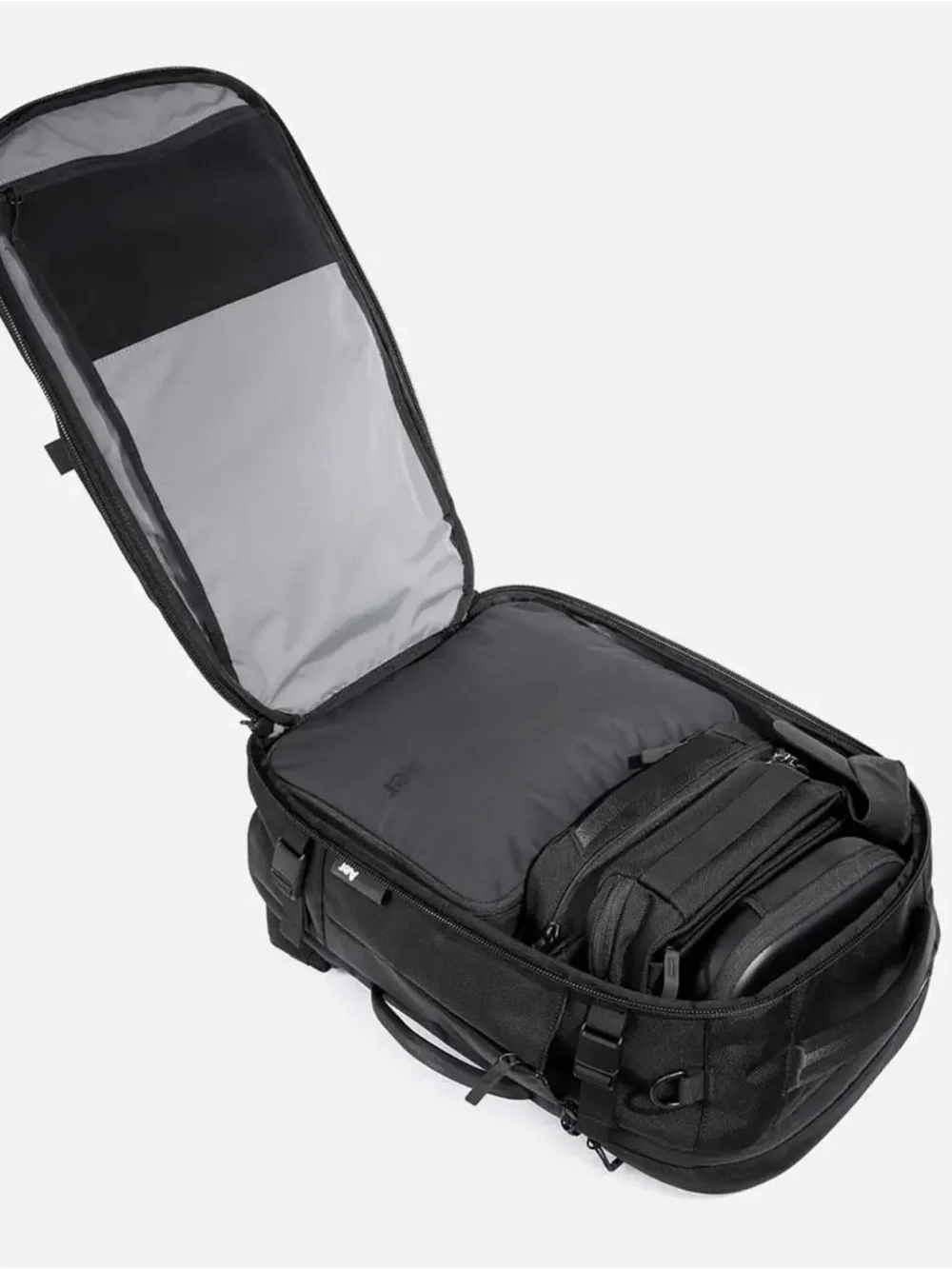 Aer Black Travel Pack 3, 35L